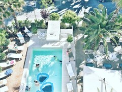 Select Suites & Spa Hotel - photo 2
