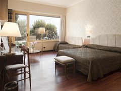 Reginna Palace Hotel - photo 12