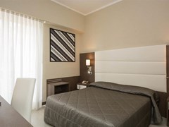 Reginna Palace Hotel - photo 18