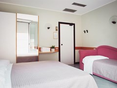 Junior Hotel - photo 12