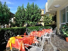 Oceanic Hotel - photo 5
