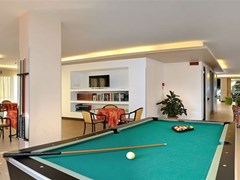 Oceanic Hotel - photo 9