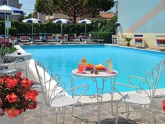 Oceanic Hotel - photo 4