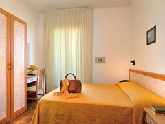 Oceanic Hotel - photo 12