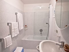 Courmayeur Hotel - photo 8