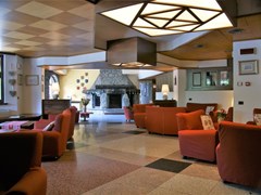 Mont Blanc Hotel - photo 3