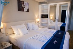 Tribeca Hotel - photo 6
