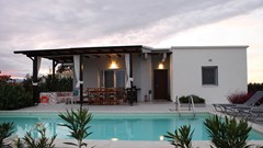 Villa Iris 1 - photo 1