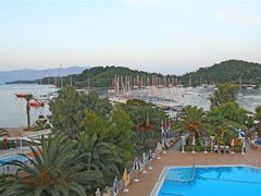 Athos Hotel - photo 4