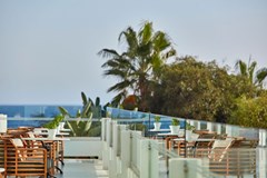 Grecian Bay Hotel - photo 5