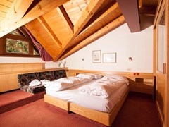 Garni Cristiania Hotel - photo 20