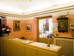 Olympia Hotel - photo 3