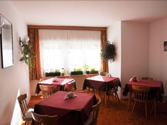 Menthosa Bed & Breakfast - photo 3