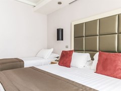 Giolli Nazionale Hotel - photo 25