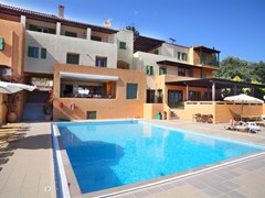 Scorpios Hotel and Apartments - photo 1