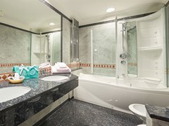 Grand Hotel Adriatico - photo 21