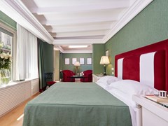 Regency Hotel - photo 6