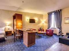 Al Manthia Hotel - photo 19
