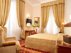 Villa Pinciana Hotel - photo 14