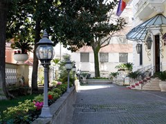Villa Pinciana Hotel - photo 4