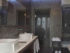 Berg Luxury Hotel - photo 19
