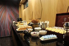 Elle Boutique Hotel - photo 13
