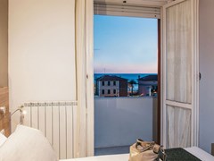 Capri Hotel - photo 11