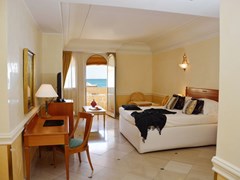Hellenia Yachting Hotel - photo 23