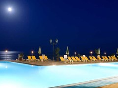 RG Naxos Hotel - photo 2