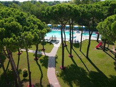 La Pineta Aparthotel - photo 2