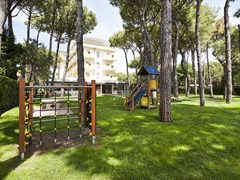 La Pineta Aparthotel - photo 8