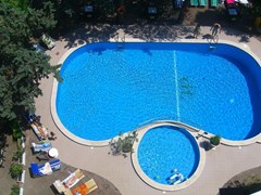 New Tiffanys Park Hotel - photo 4