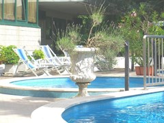 New Tiffanys Park Hotel - photo 2