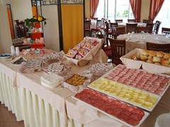 River Palace Hotel - photo 9
