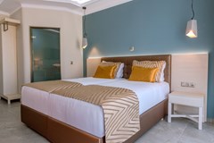 Sunway Hotel - photo 17