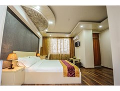 Hotel Aisi - photo 1