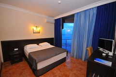 Neptun Hotel - photo 24