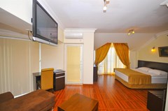 Neptun Hotel - photo 2