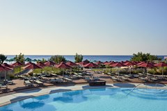 Esperos Palace Hotel - photo 2