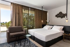 Abacus Suites - photo 16