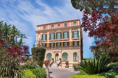 Excelsior Vittoria Grand Hotel - photo 23
