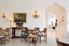 De La Ville Grand Hotel - photo 18