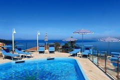 De La Ville Grand Hotel - photo 9