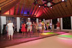 Vilamendhoo Island Resort & Spa - photo 76