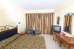 Tsokkos Gardens Apt. - photo 10