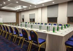 Ramada Hotel & Suites - photo 11