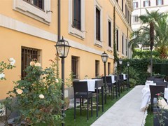 Luxe Rose Garden Hotel Roma - photo 8