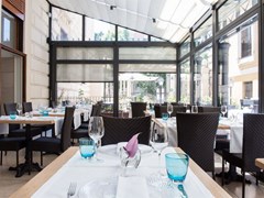 Luxe Rose Garden Hotel Roma - photo 13