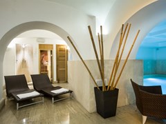 Luxe Rose Garden Hotel Roma - photo 6