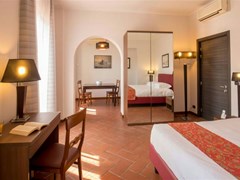 Cosmopolita Hotel - photo 22